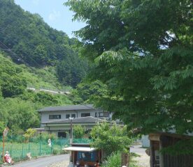 天空の村、案山子の里